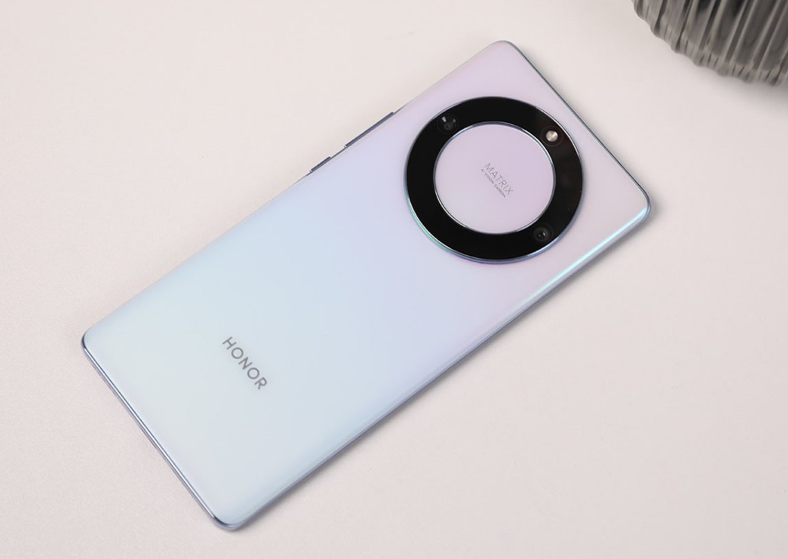 二手千元机10月推荐,10月值得入手的三款千元机有哪些