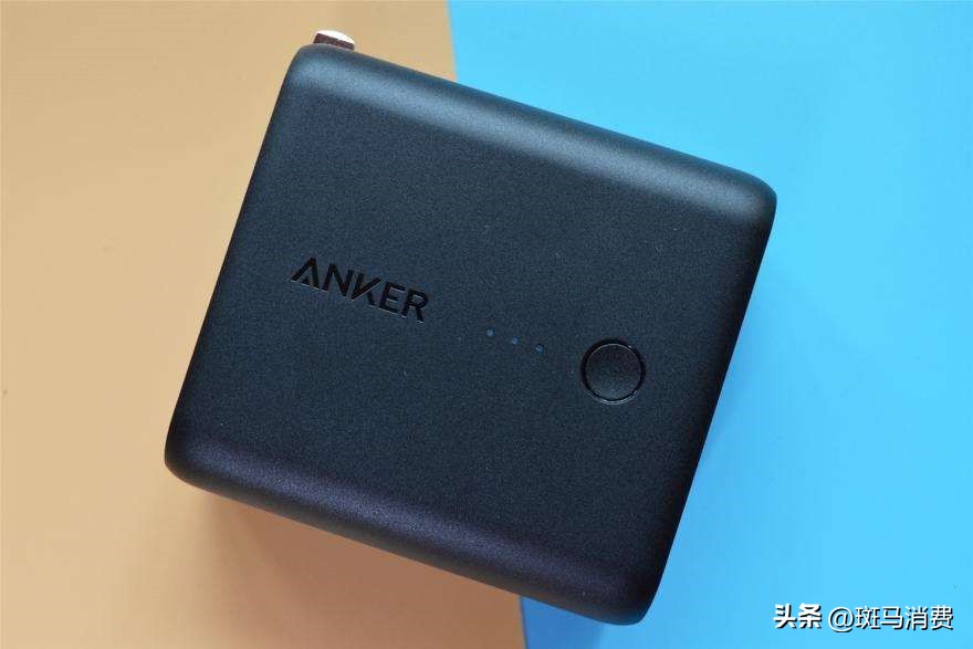 品胜和安克苹果快充哪个好,安克和品胜磁吸充电宝对比