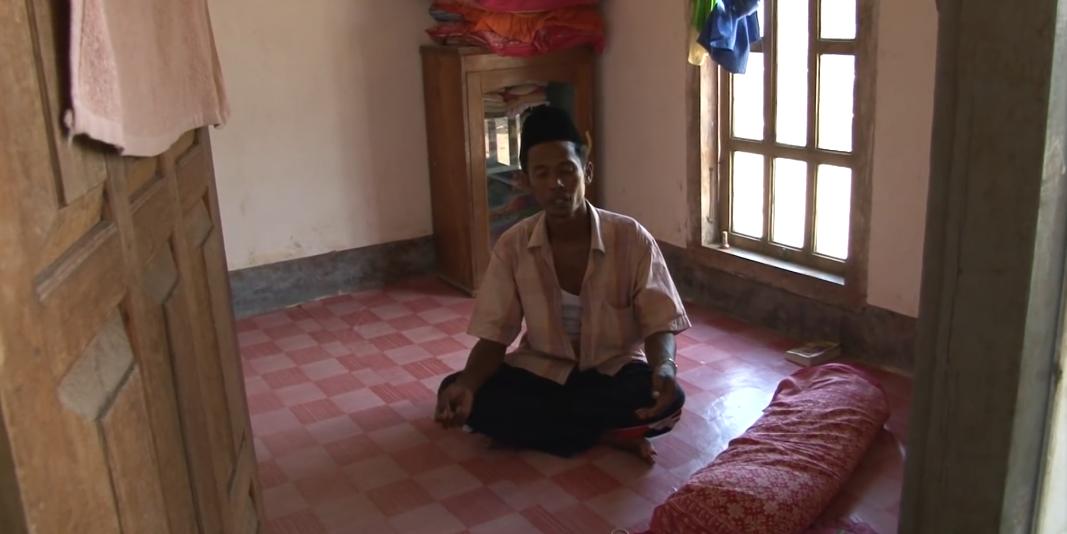 渔民捕获虎鲨,真实渔民钓到的虎鲨