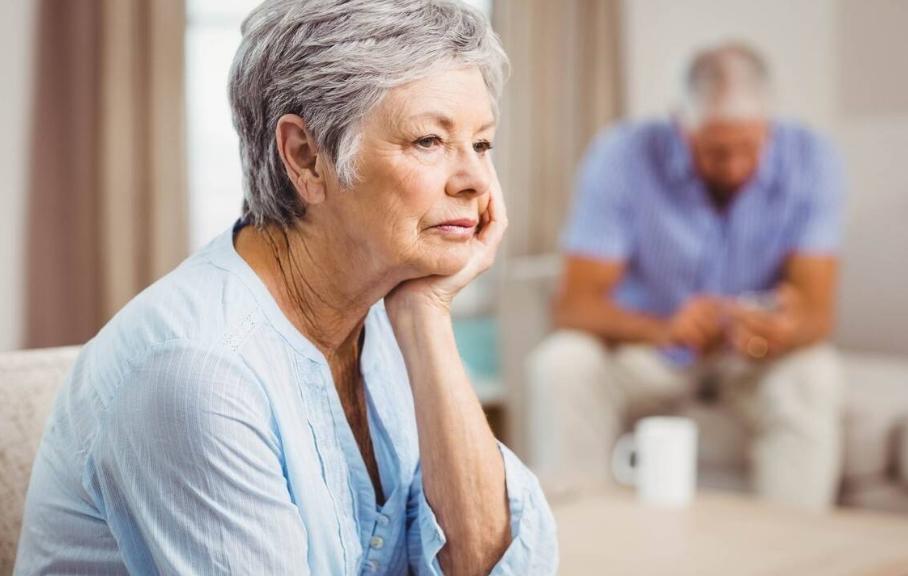 夫妻间出现外阴瘙痒是怎么回事,夫妻间出现外阴痛