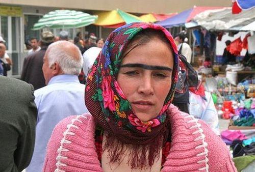 世界六大奇葩审美标准,世界上畸形的审美