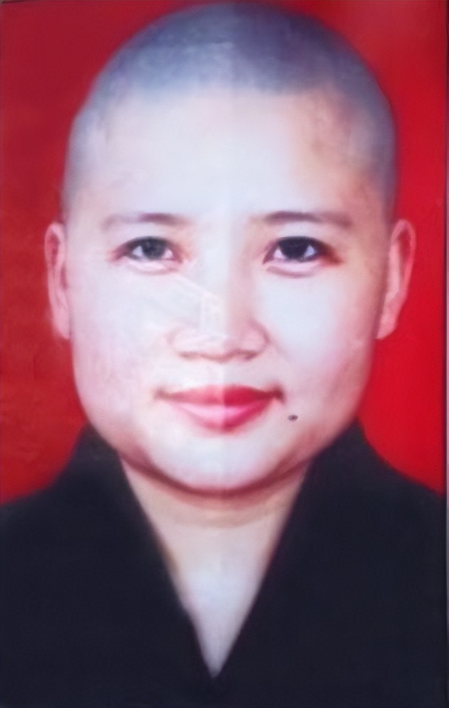 出家的李娜今年多少岁,李娜出家前的心酸