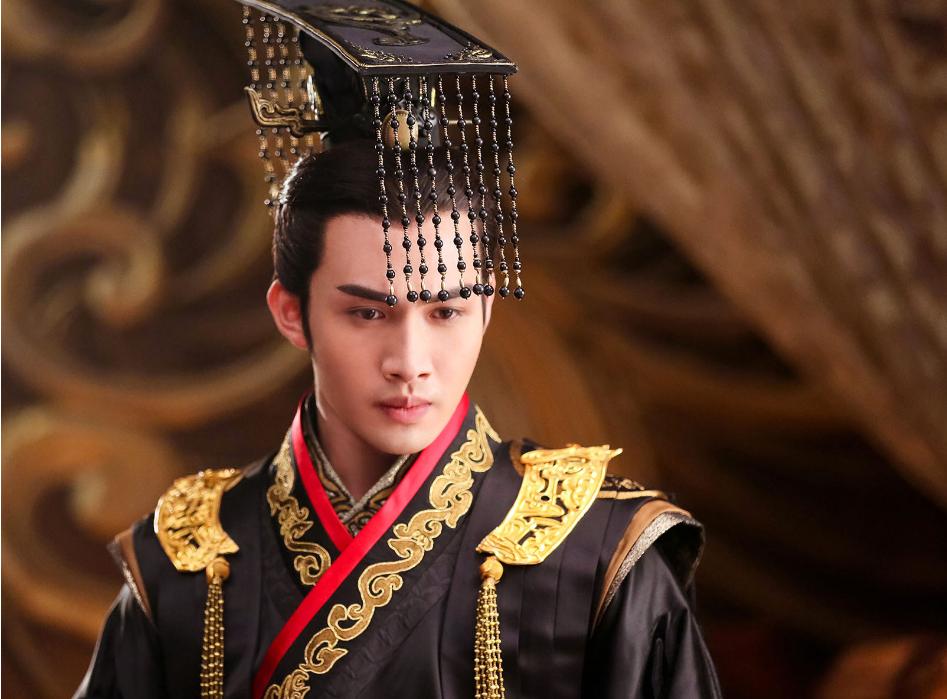 秦始皇身强体壮为何只活到49岁,秦始皇爱喝的元水是什么