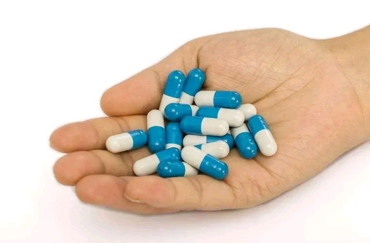 使用左氧氟沙星需要注意哪些,服用左氧氟沙星胶囊的注意事项