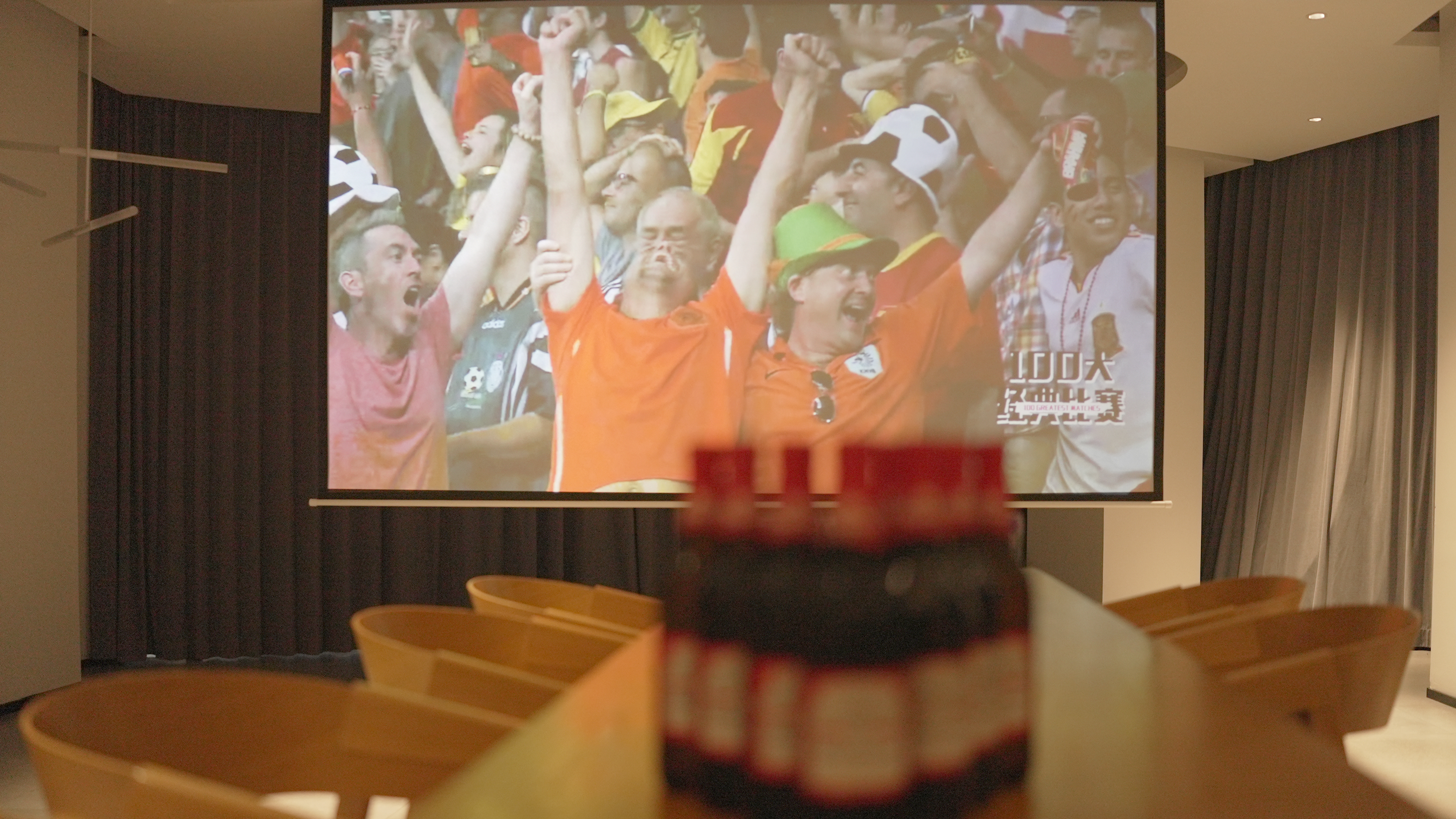 世界杯狂欢夜在哪里可以看,狂欢世界杯带球过人