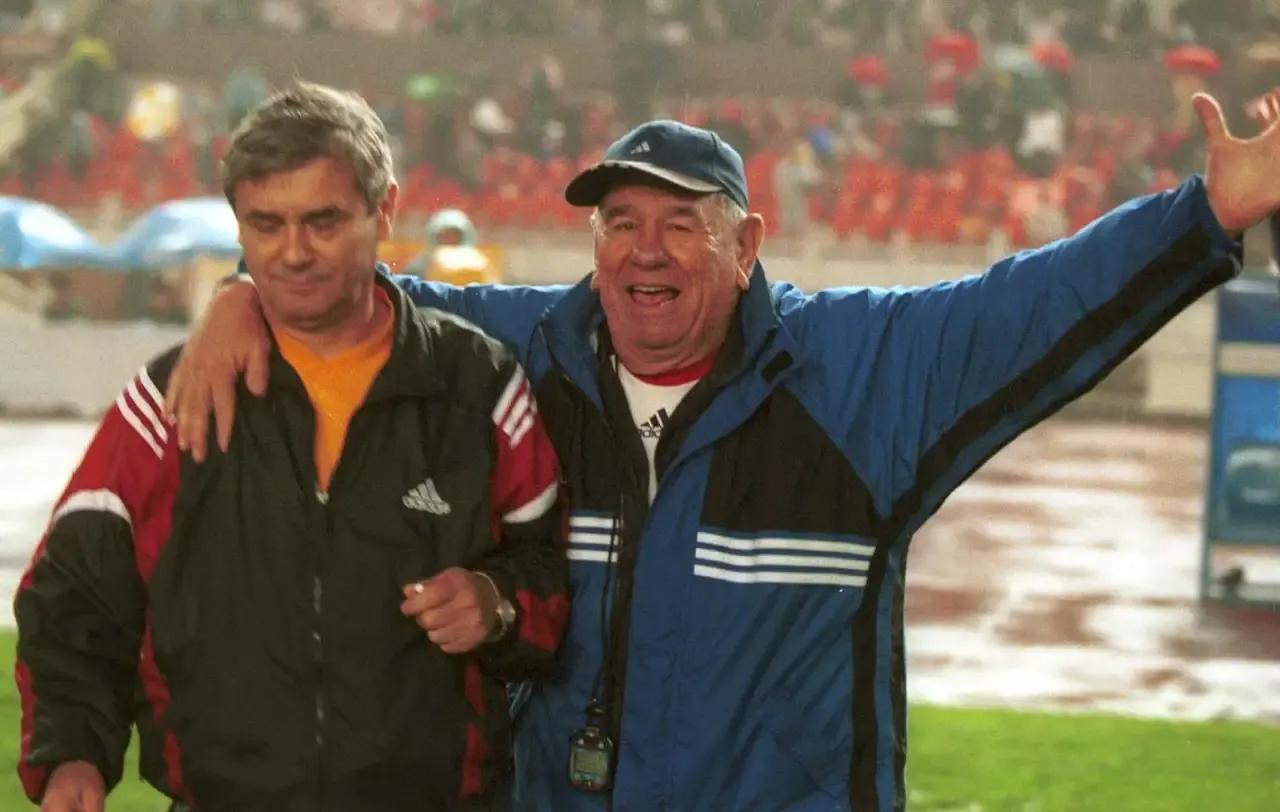 山东球迷想念您，第一次登顶的带头人，桑特拉奇先生。