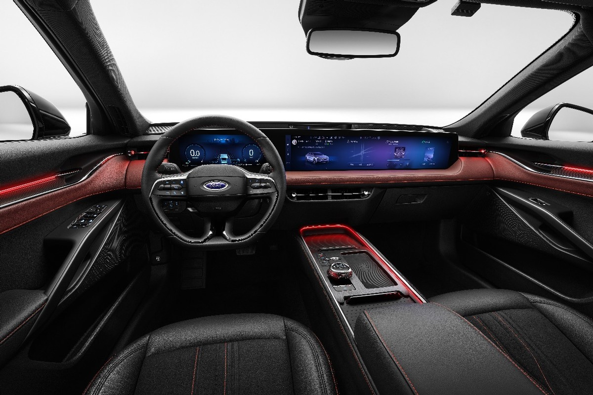 福特蒙迪欧17款1.5t至尊版配置,2011款蒙迪欧致胜2.0t配置参数