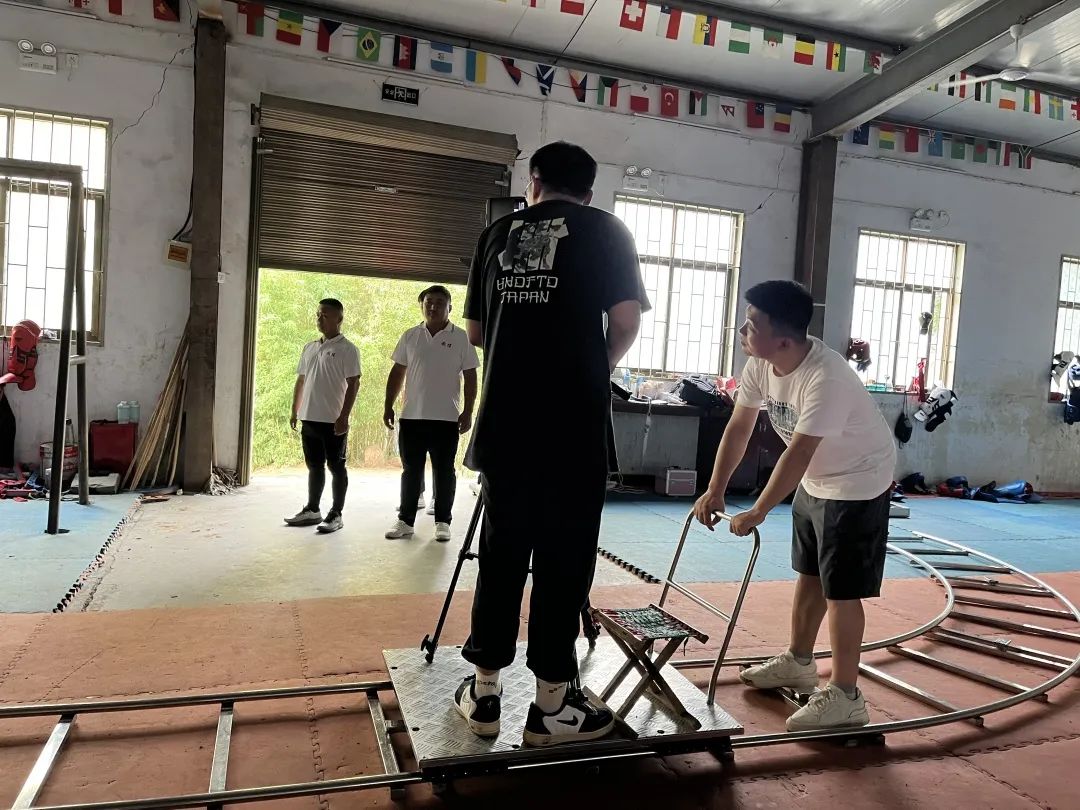 鍔熷か涔嬬帇鏀炬槧鐗囨,鍔熷か涔嬬帇鐢靛奖鑺辩诞