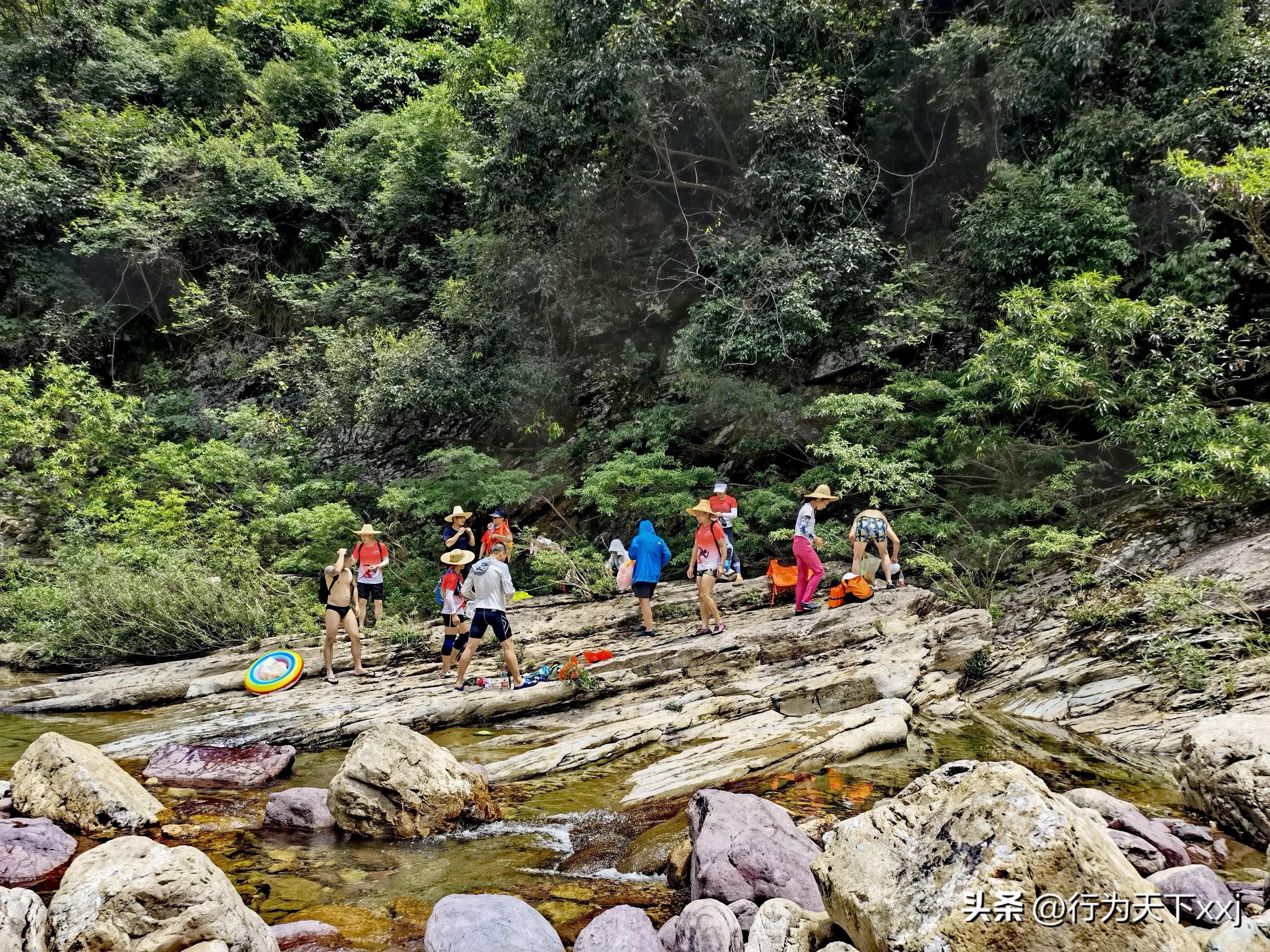 避暑天堂惹人醉完整版,避暑胜地康养天堂