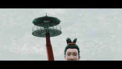 大长腿晶女郎+“过气”动作明星，这组合想不烂都难