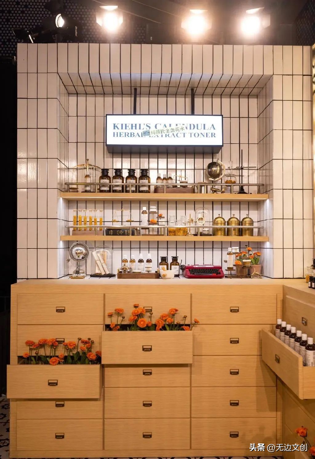 无边灵感简报NO.40|星巴克、甄嬛传、读库、麦当劳、小红书