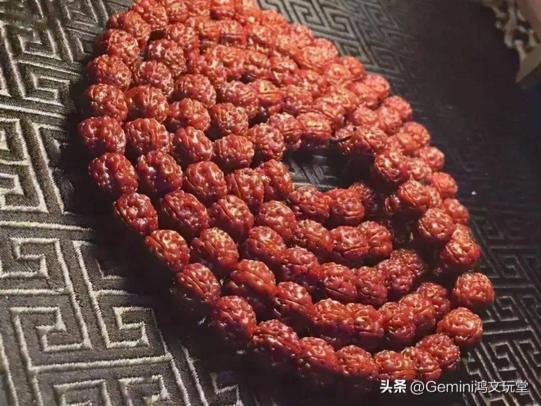 金刚菩提子用刷子刷起什么作用,金刚菩提子用什么刷子刷比较好