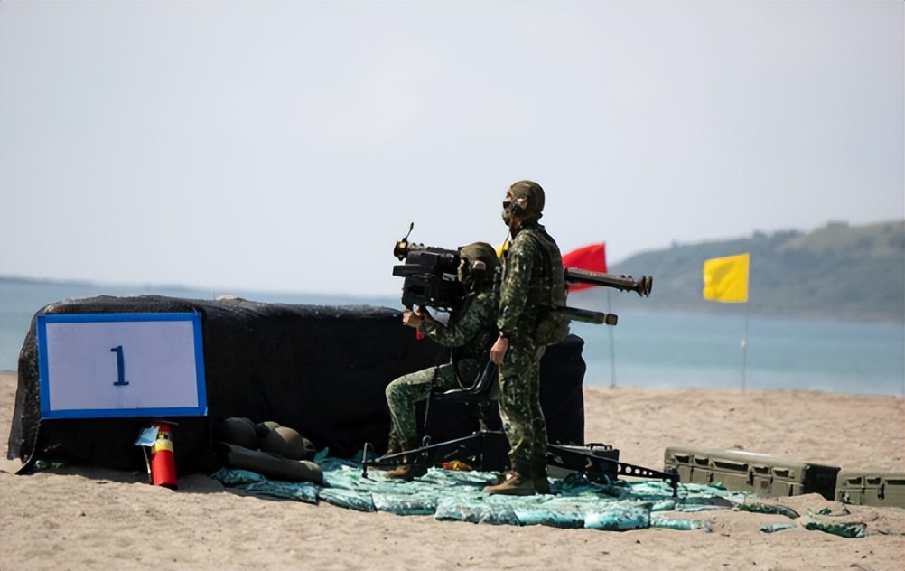 7月7日：向台湾驻军后，台岛有钱人开始变现，解放军有收台征兆