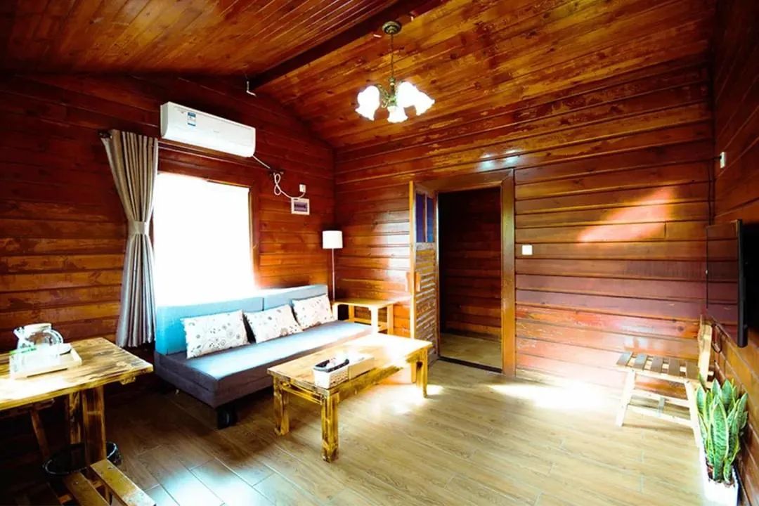 北京滑雪场推荐云居滑雪场,云居滑雪场和石京龙滑雪场哪个好