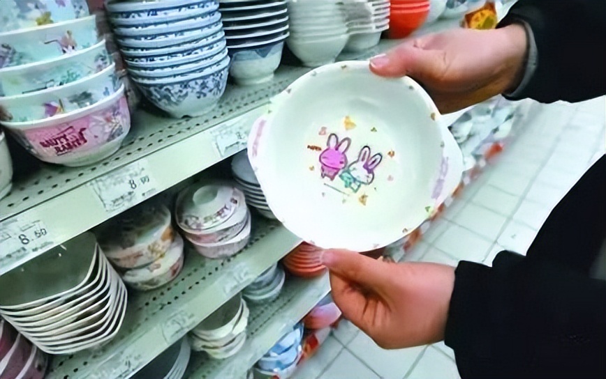 不管有钱没钱这三种钱不能花,不管有钱没钱这三种衣服早扔掉