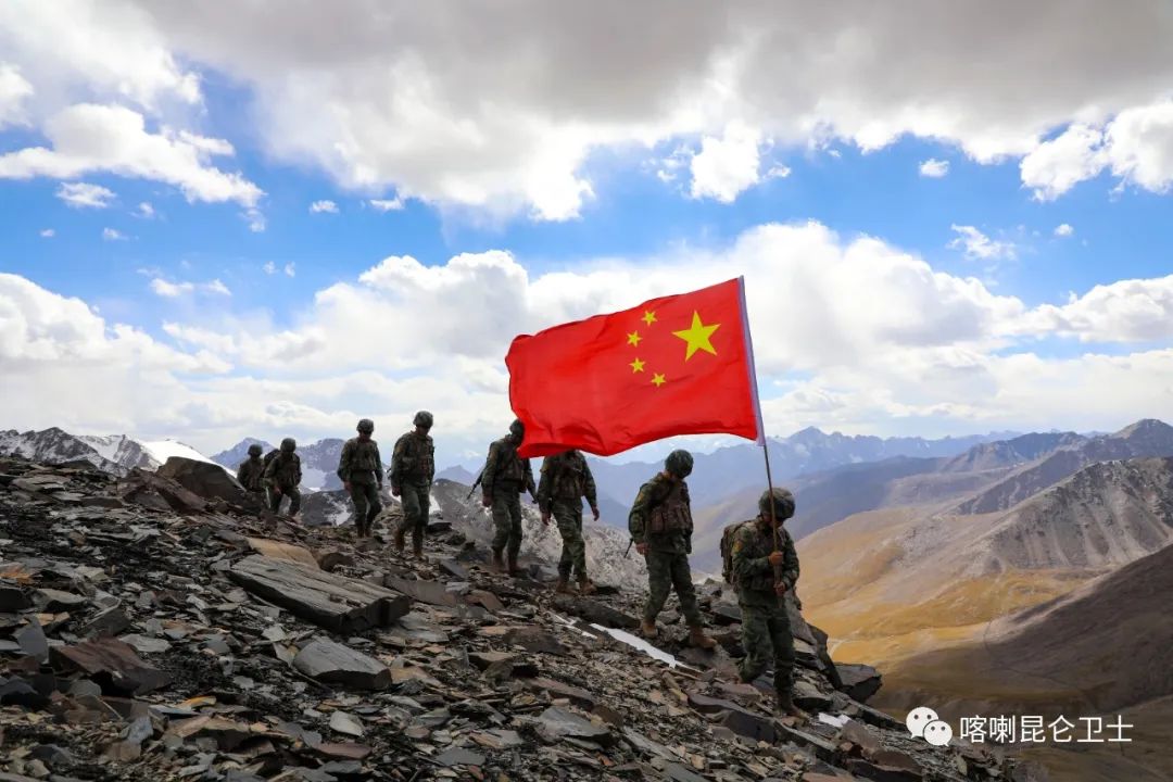 边疆兵记者,有请边防军人走上舞台