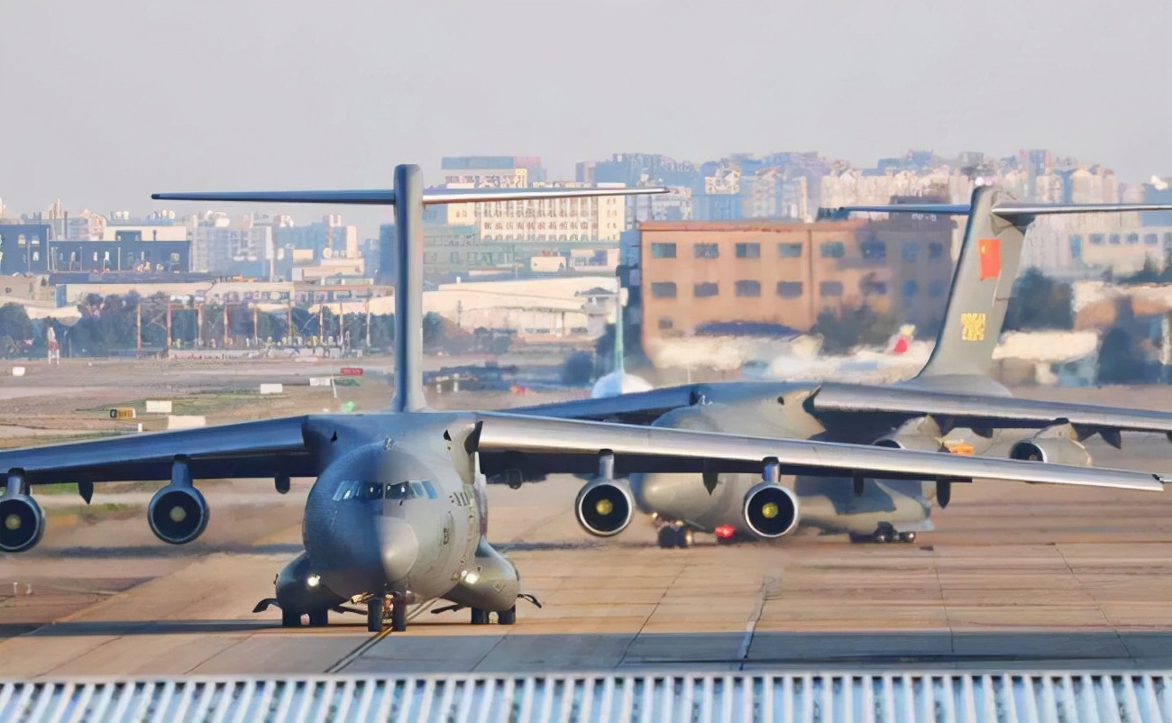 中国战略运输机运40可以运多少人,战略运输机1000吨