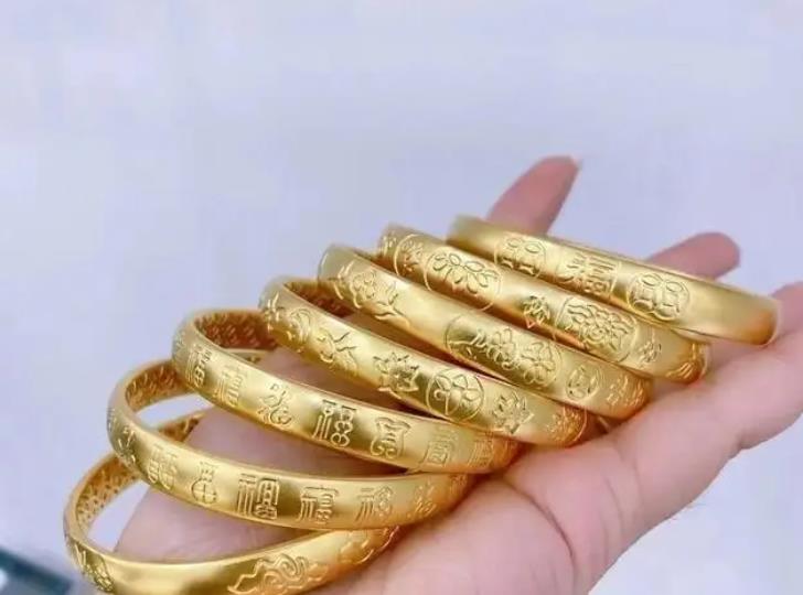 银饰和黄金的优缺点,黄金和银饰对比