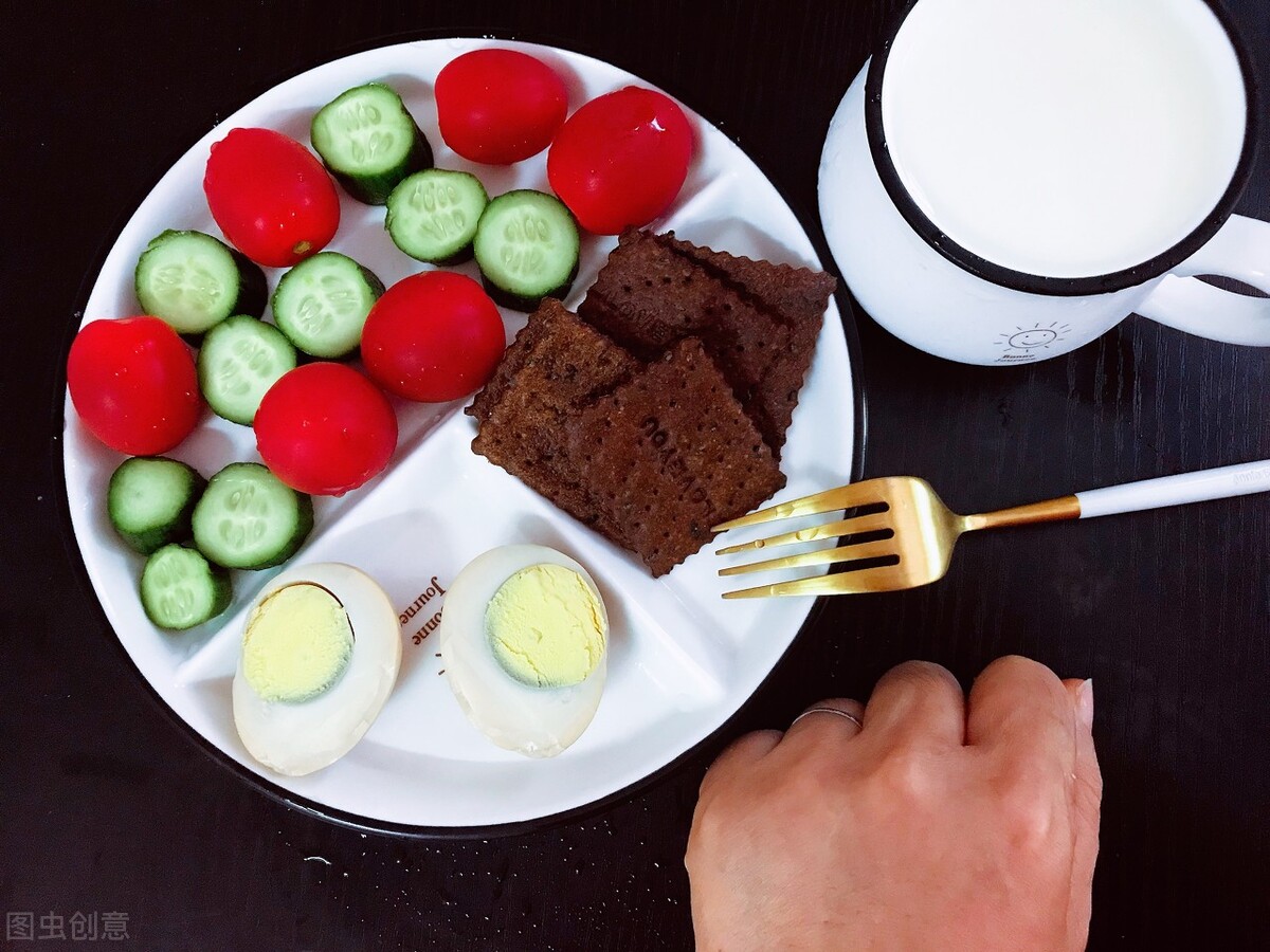 怎样才能练出马甲线女生,这样练出来的马甲线你想拥有吗