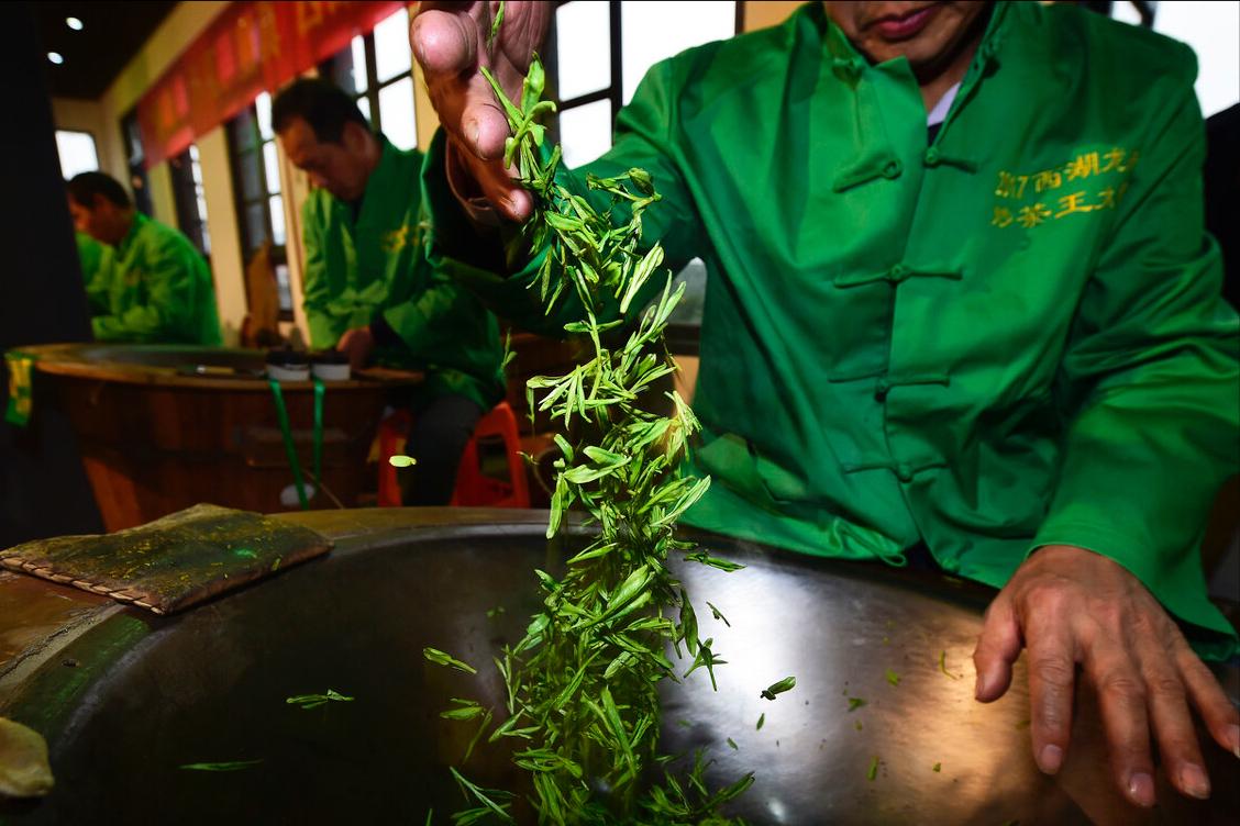 老茶友说只要茶好,西湖龙井很香吗