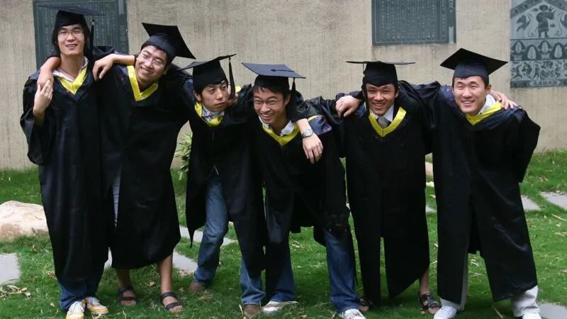 医学大学生的出路,大学生士兵退役出路