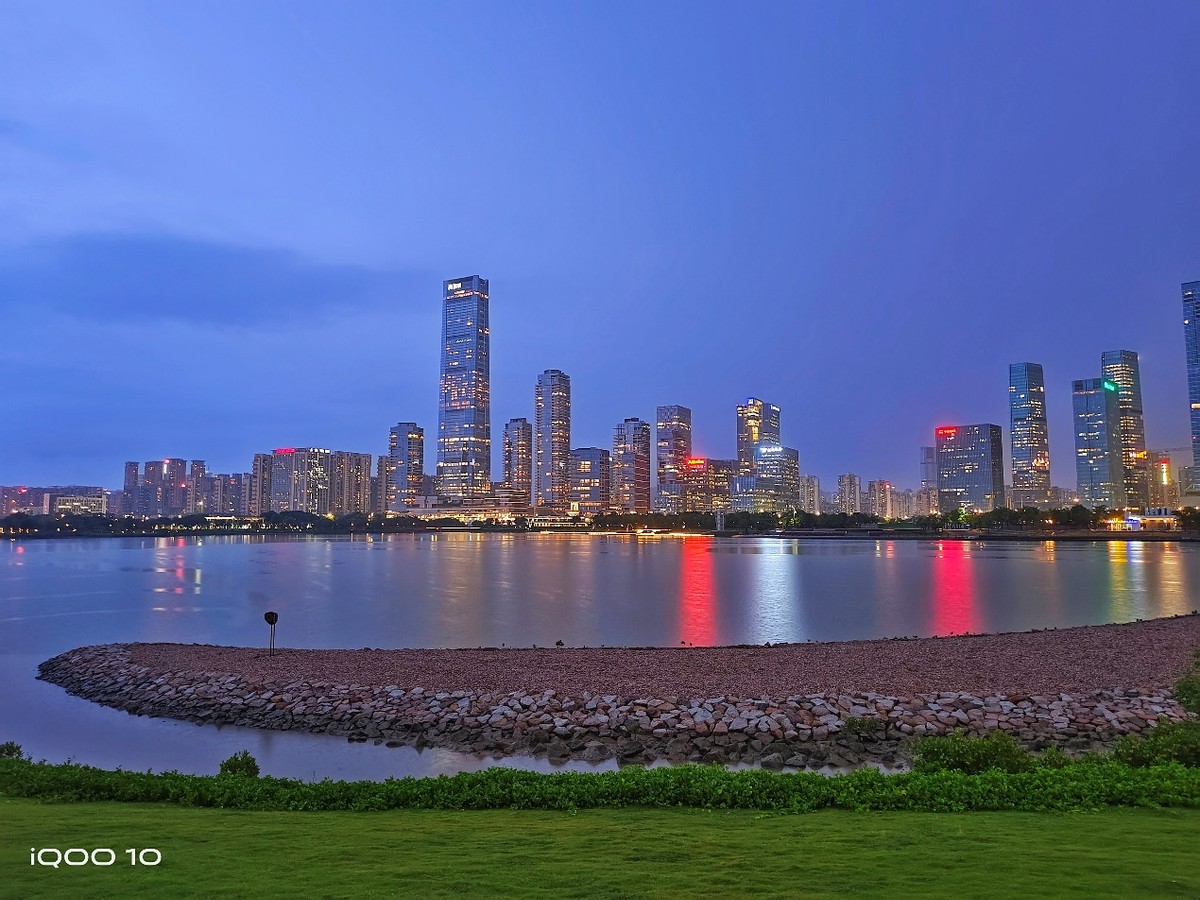 电竞职业选手用的iqoo10pro,iqoo10pro电竞模式