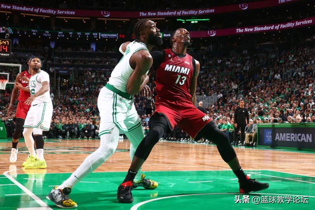 客场2比0！打服全世界！24-9，这就是激怒巴特勒的后果