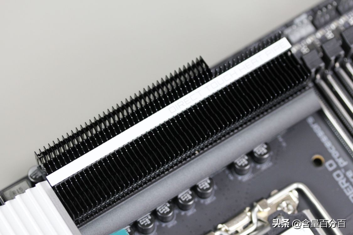 技嘉z690aerogddr4评测,技嘉z690ddr4主板怎么样