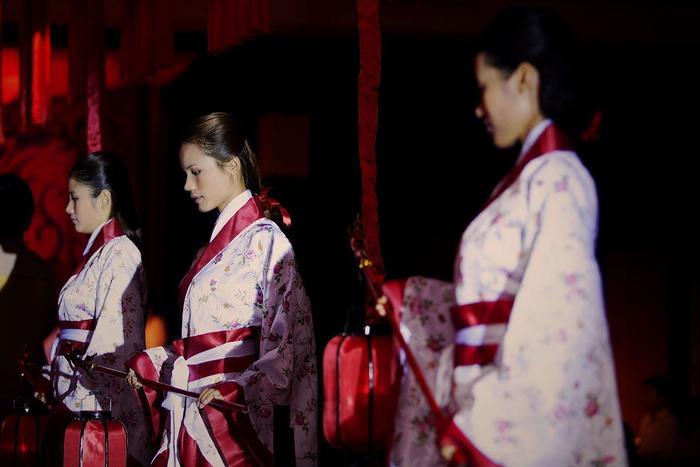 古代进宫是如何做净生身的,太监进宫为什么要验身