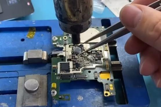 nova5i反复重启,nova5i反复重启不开机