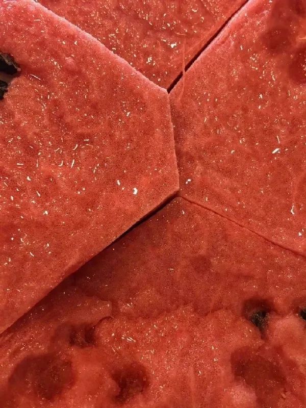 西瓜奇葩搞笑图片,超级搞笑吃西瓜笑的肚子都疼了