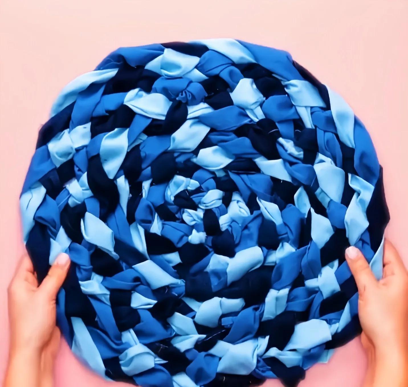 泡面的盖子的小技巧,如何让泡面的盖子帮助泡面变凉