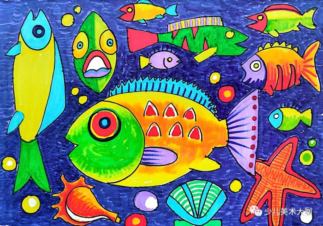 深海鱼群创意美术粘贴画,深海里的鱼群美术教案