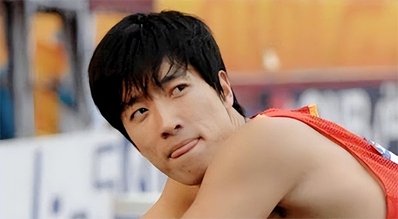 刘翔不生育原因,世界飞人刘翔退役