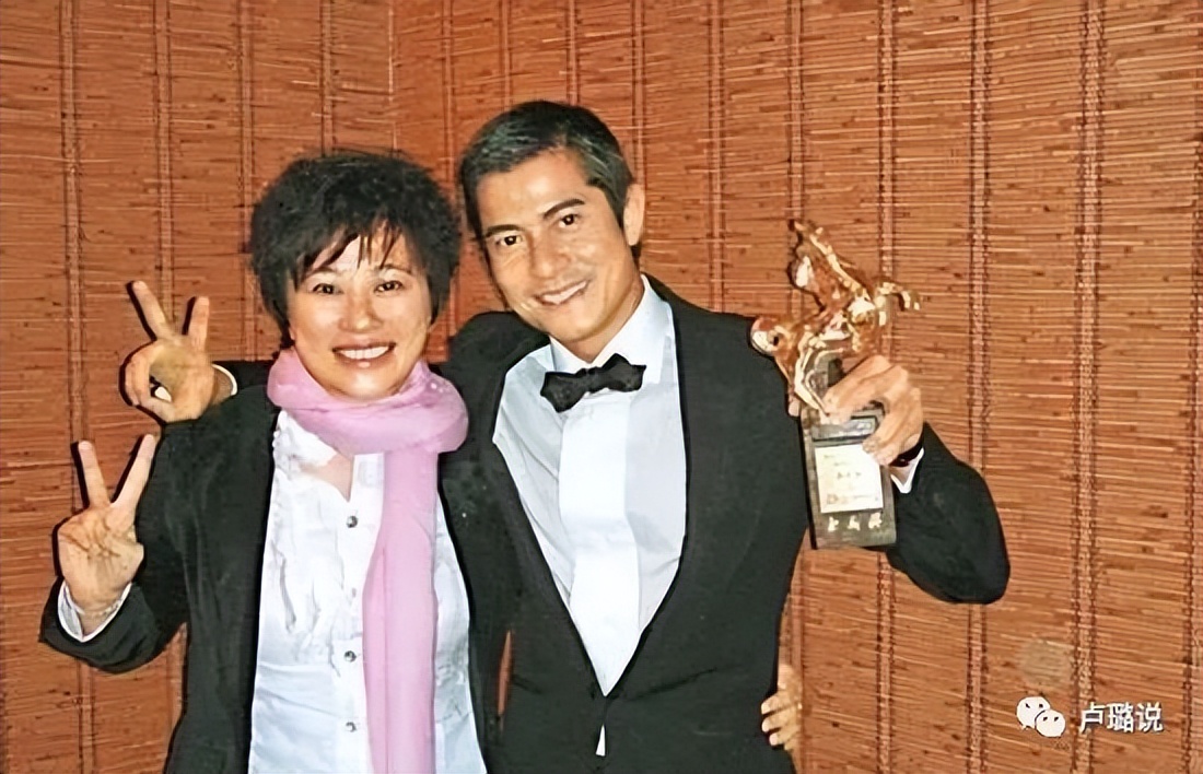 天王隐藏的“大老婆”，把持20亿财产，一生不婚不育，图的是啥？