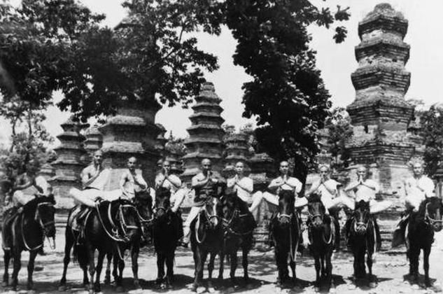 灏戞灄瀵烘渶浼氳禋閽辩殑鍜屽皻,灏戞灄瀵轰负浣曞彨灏戞灄闆嗗洟