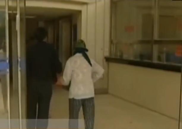 故事:江苏70岁老人头疼欲裂,检查时发现颅内有*弹子**,吓坏在场医生