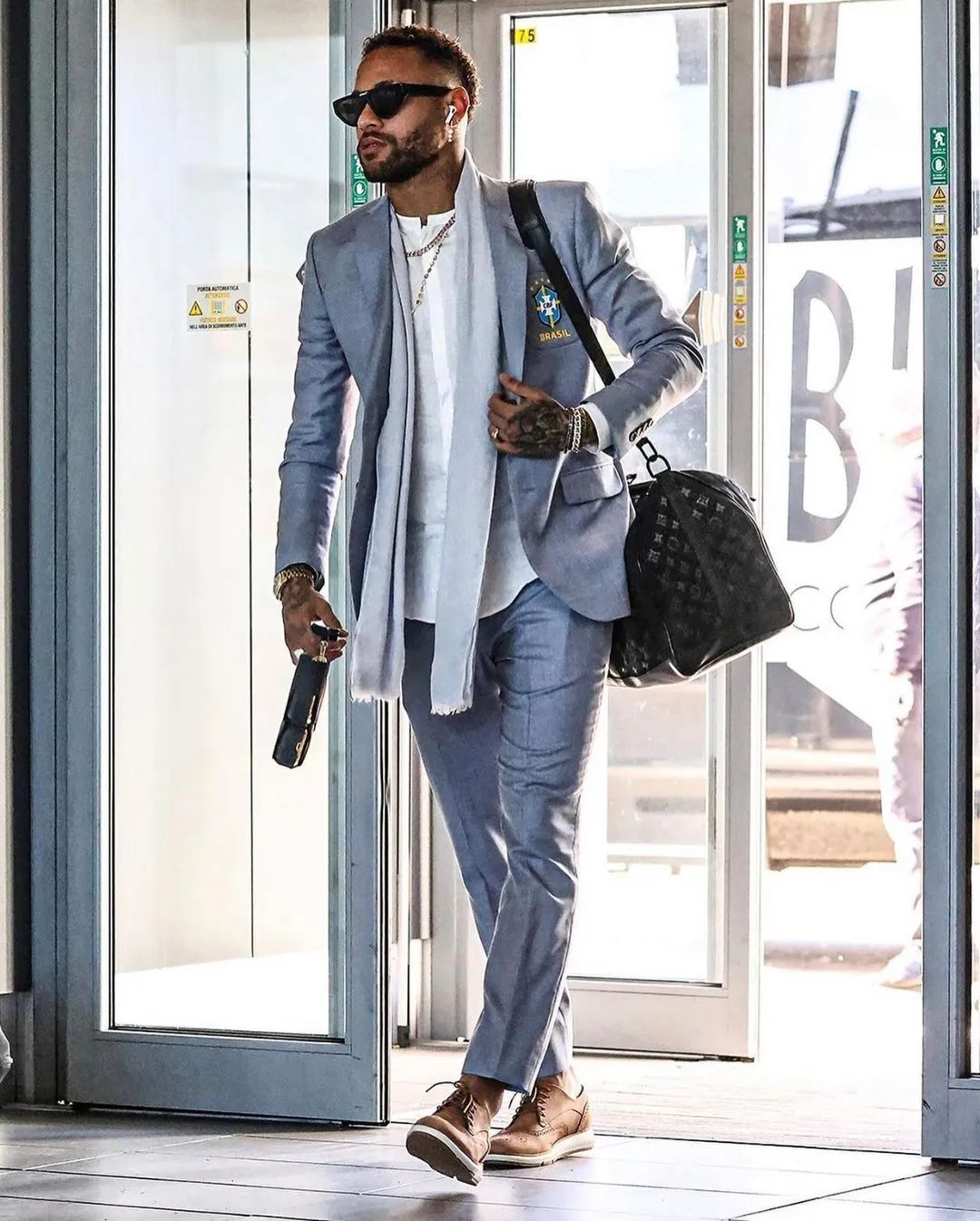 世界杯帅气球员西装,世界杯阿根廷男模队西装照高清