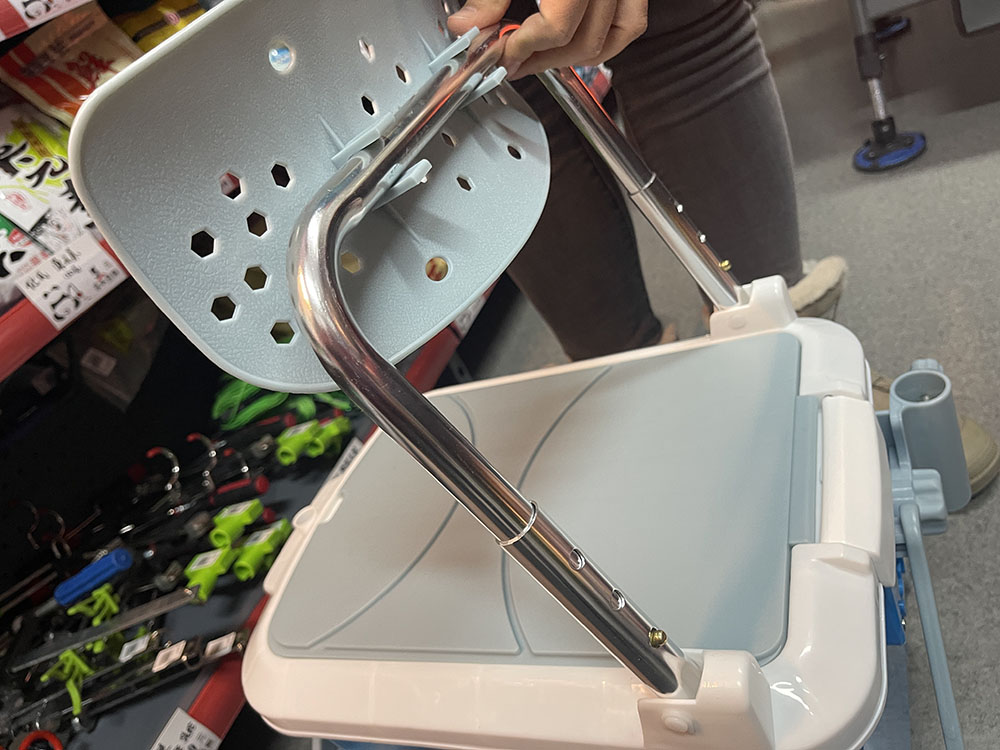 野钓选钓箱还是钓椅还是小钓台,纠结钓台是镂空还是平面好