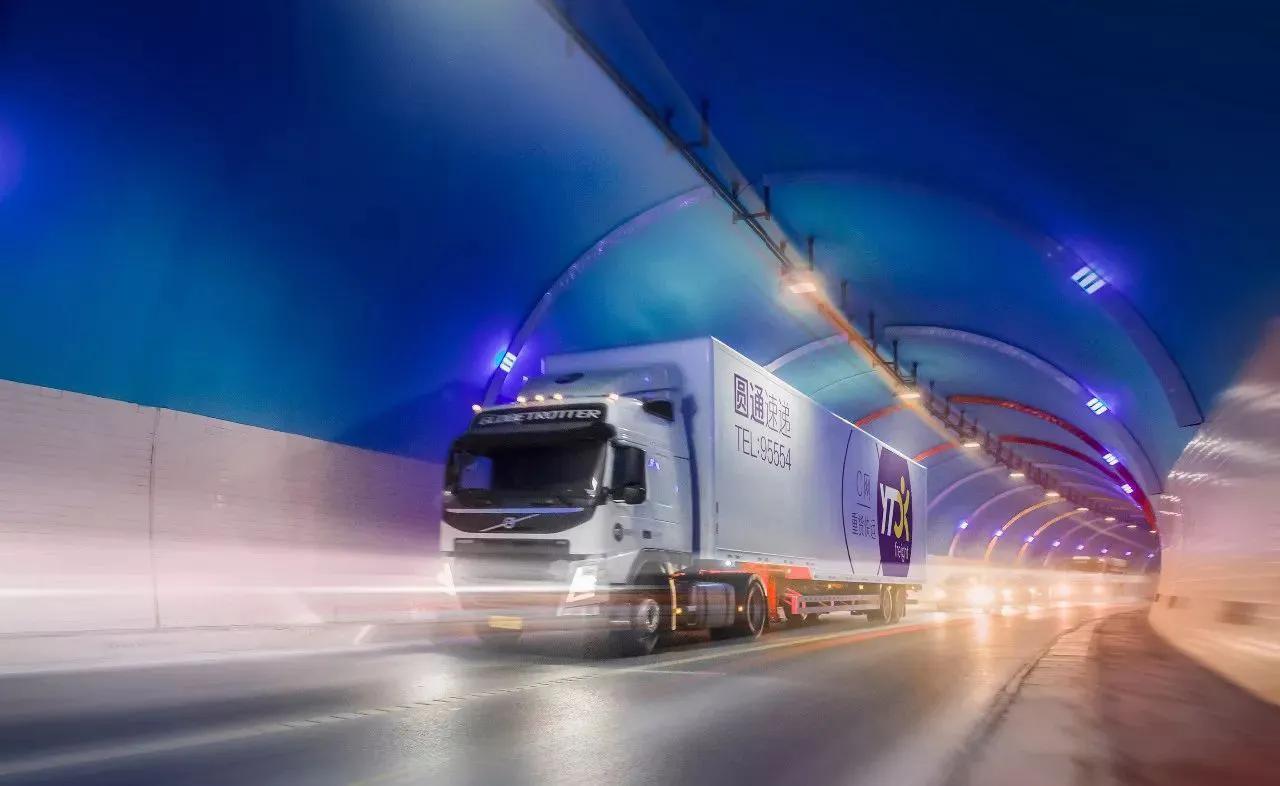 快递工作辛苦吗,除了外卖和快递还有什么工作挣钱