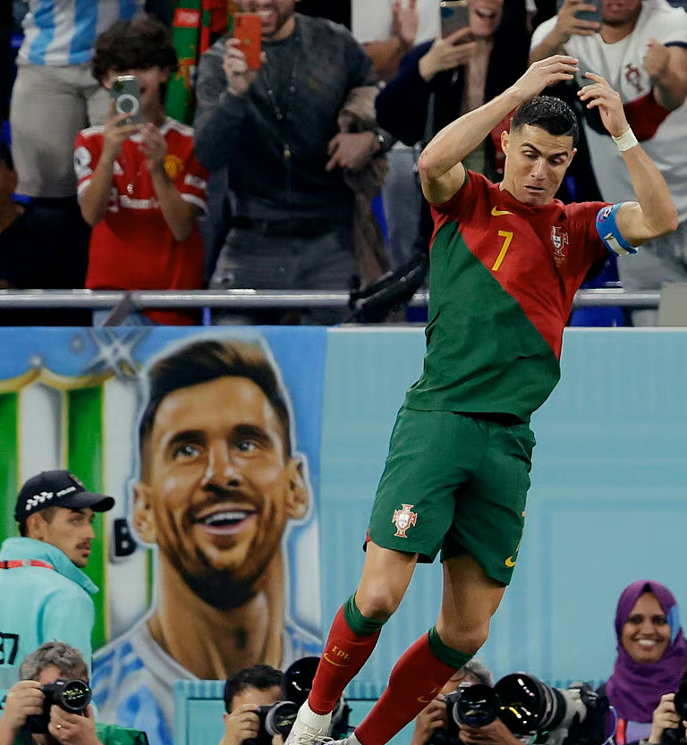 大巴黎签c罗和梅西,梅西c罗大巴黎