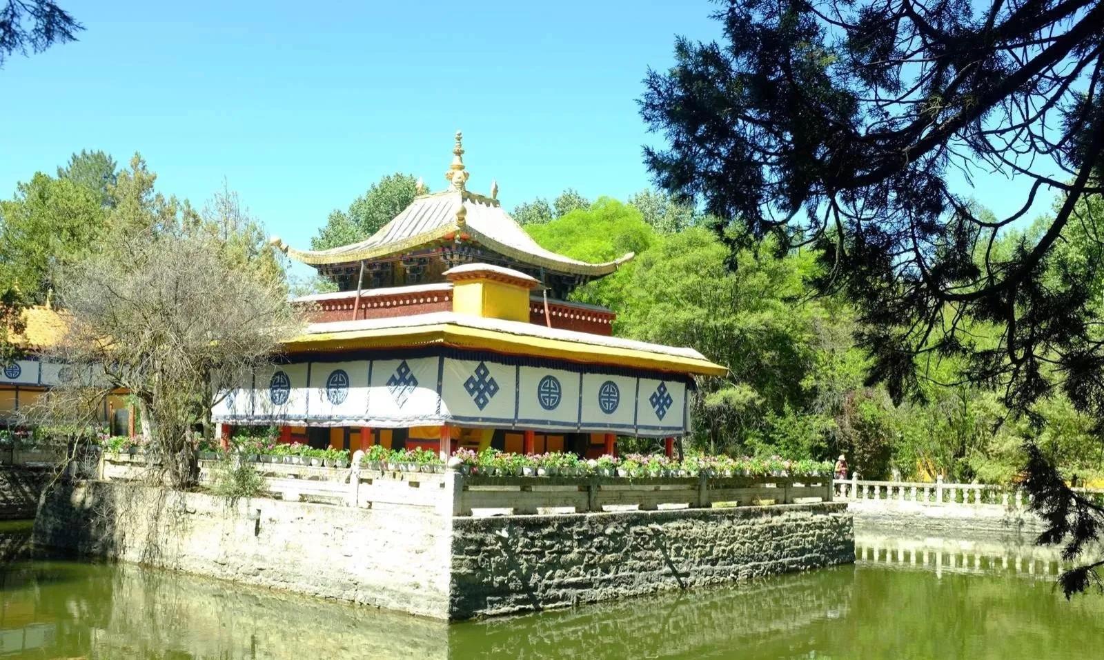 西藏无人区旅游攻略,2021西藏必火的7个旅行地此生必去