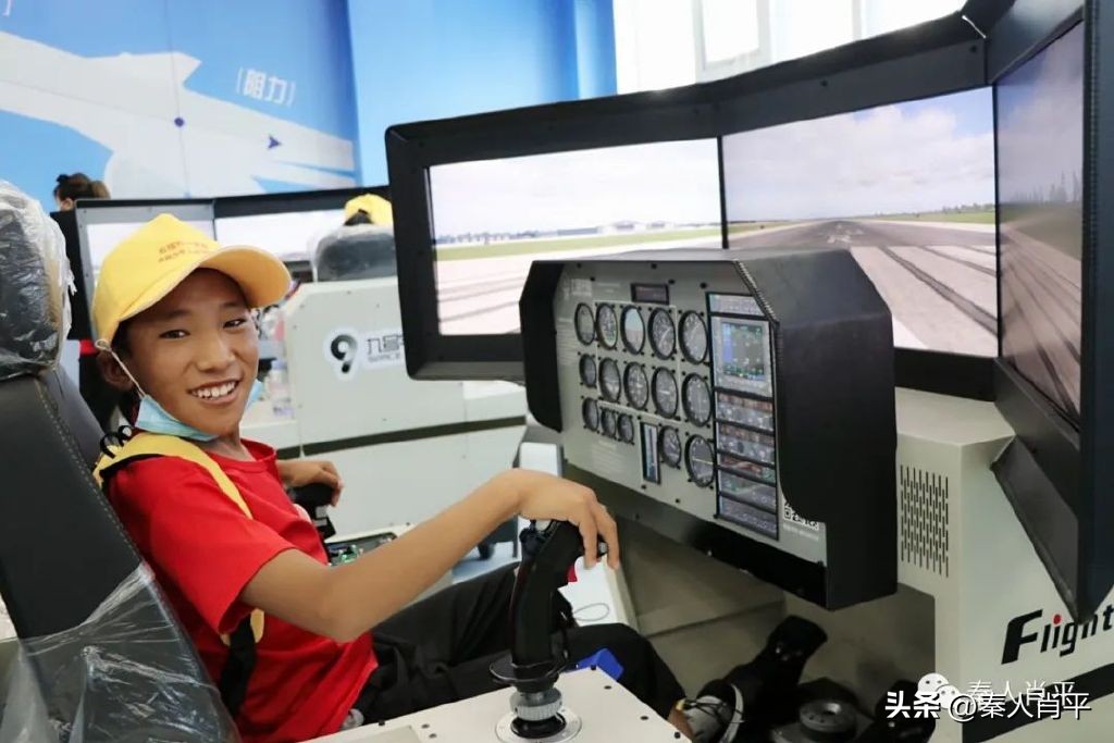 石榴籽一家亲夏令营总结会,石榴籽一家亲夏令营视频