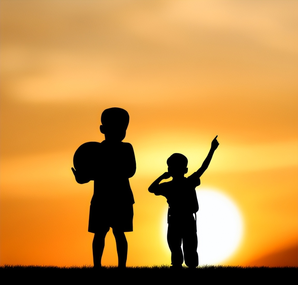 “双面人”刘某业，不顾女孩哭喊，多次在办公室对其实施性侵