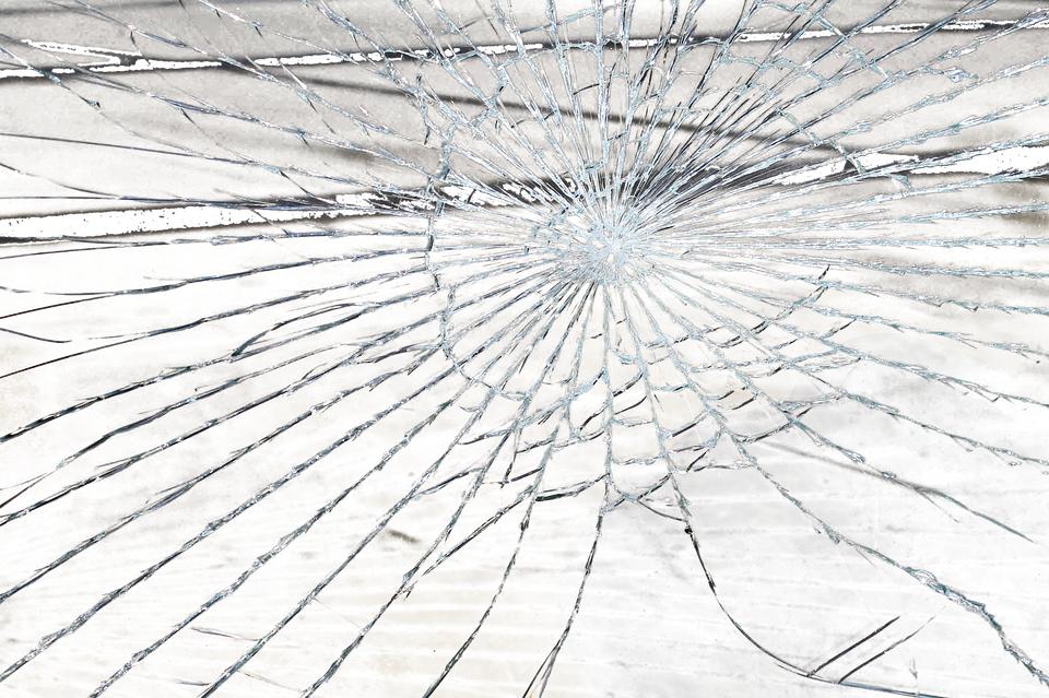 金属塑料玻璃是啥,塑料金属玻璃各种材质对比