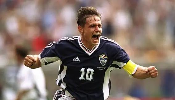 疯狂的前卫——细数各时代那些爱进球的中场球员