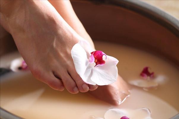 护肤分享每天十分钟让你皮肤白嫩,日常护肤小知识蜂蜜牛奶