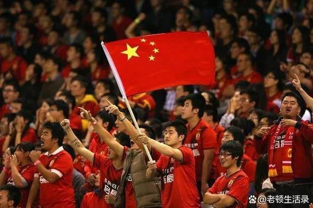 足球杂刊,足球杂耍视频