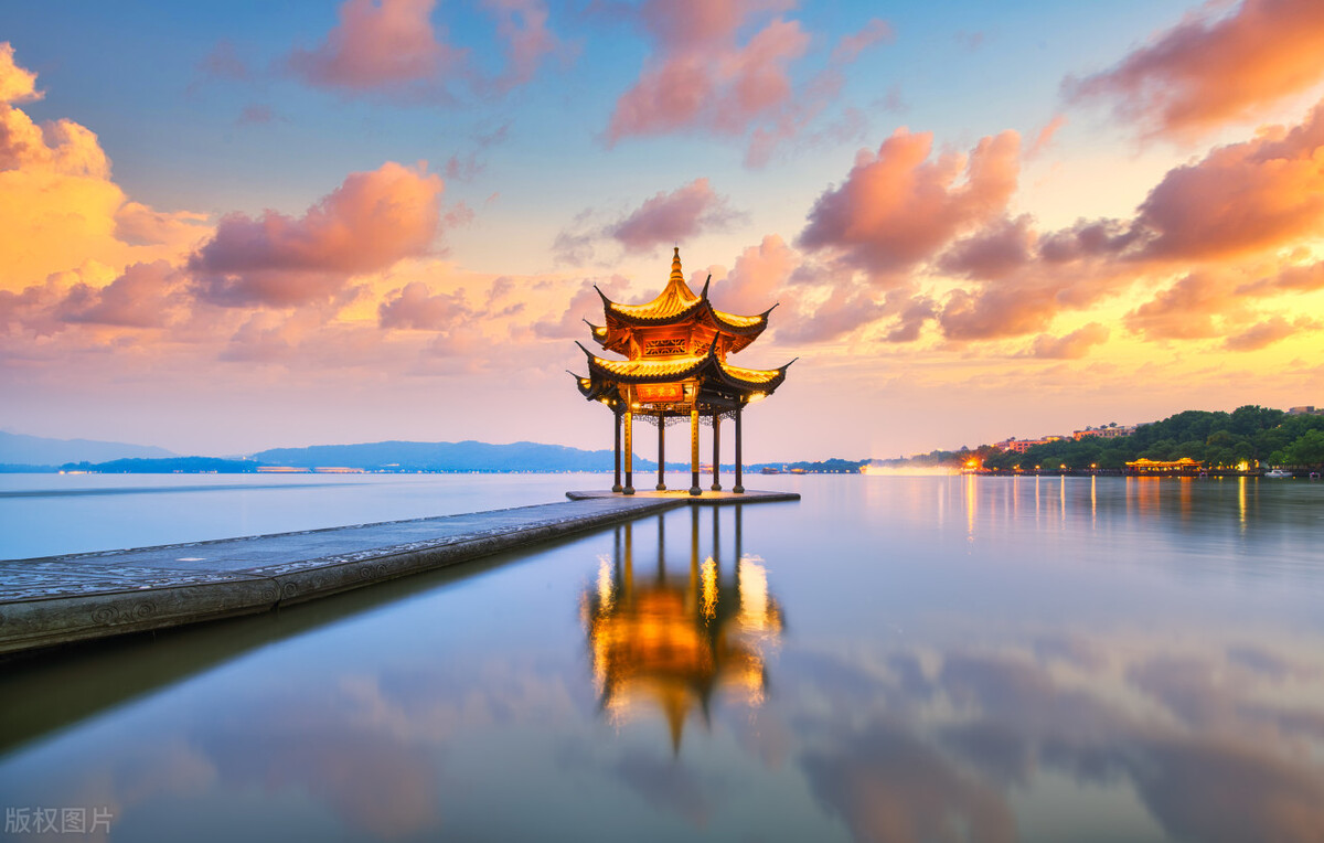 杭州西湖一日游攻略是怎样的,杭州西湖一日旅游攻略自由行