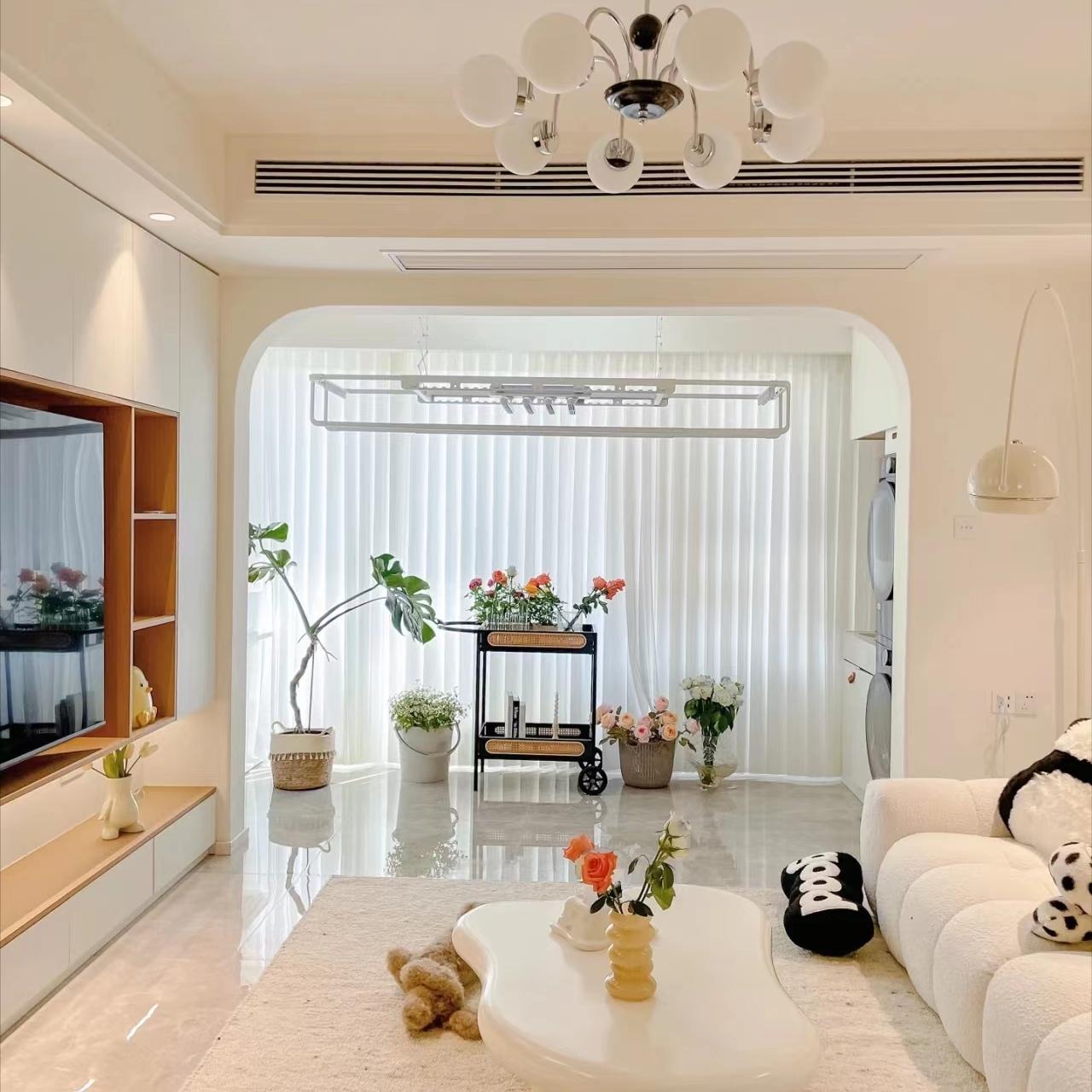 晾衣架极简的好吗,简单又时尚的晾衣架